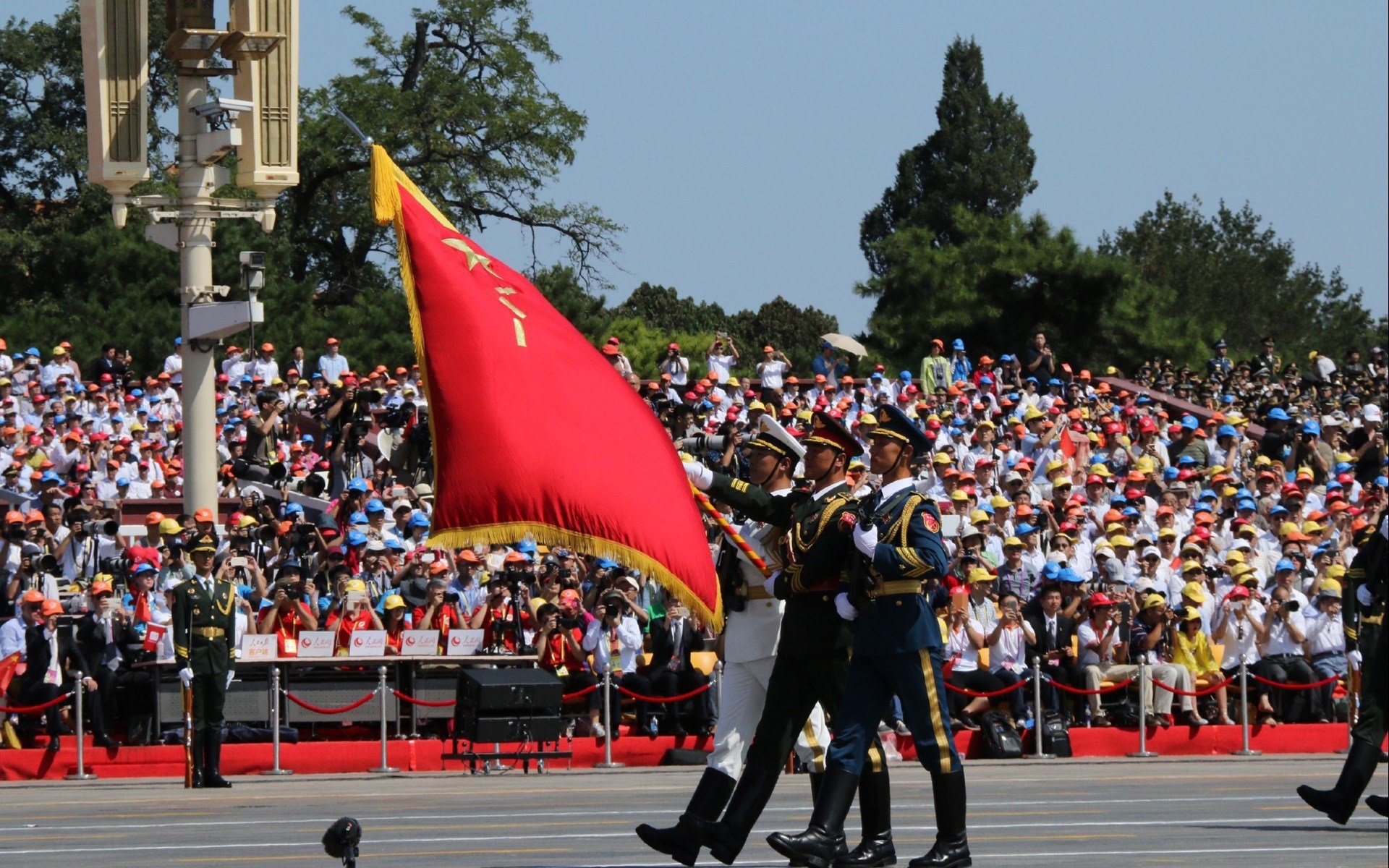 华体会在线下载-国际马拉松赛跑者成绩刷新，国际马拉松赛跑者成绩刷新时间