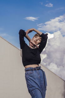 华体会官网入口-张雨霏用水下摄像辅助动作纠正，张雨霏泳镜