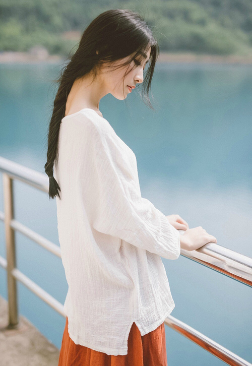 华体会在线-A股震荡，央行例会释放哪些资金流向信号？，央行哪些行为会推动股票价格上涨